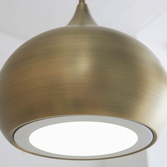 Picture of Brosnan Pendant