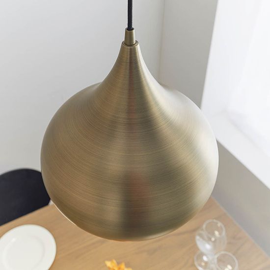 Picture of Brosnan Pendant