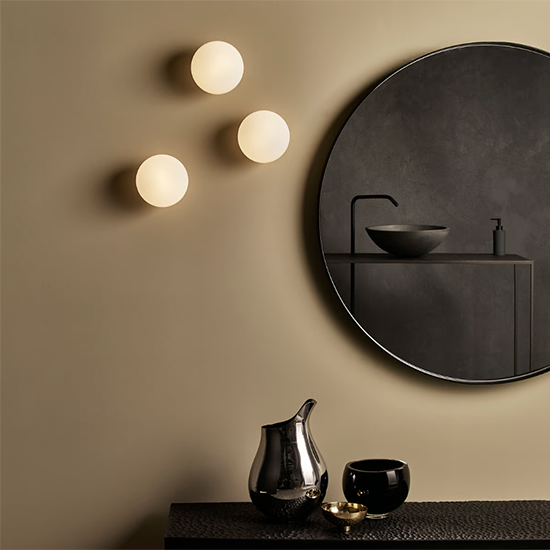 Picture of Zeppo Wall - Polished Chrome 