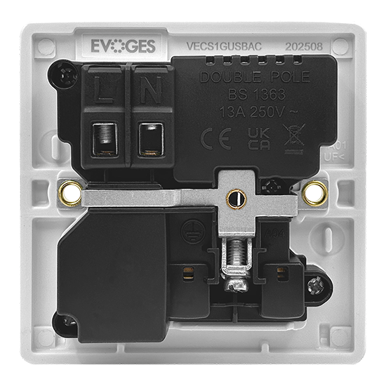 Picture of Vector 13A 1 Gang Double Pole Switched Socket with USB Type A+C White